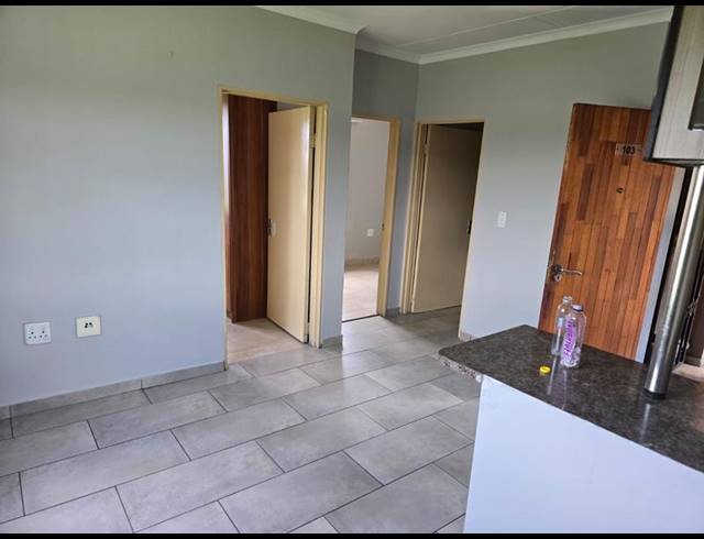 2 BEDROOM APARTMENT FOR SALE IN FLEURHOF